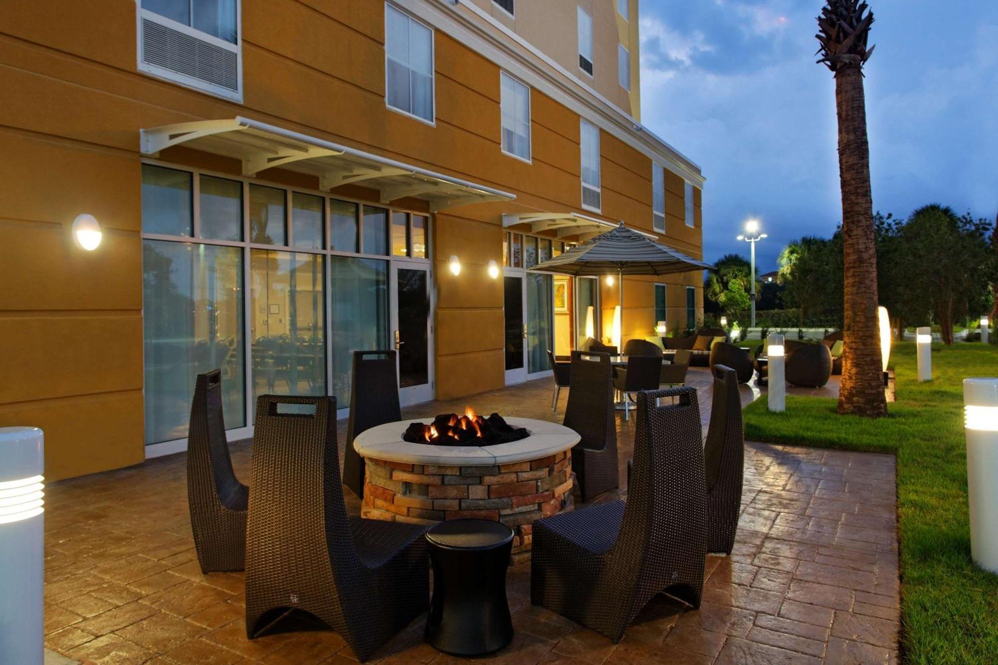 Hampton Inn & Suites Orlando North Altamonte Springs Exteriér fotografie